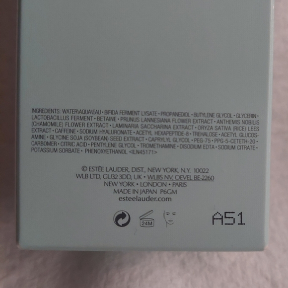 Estée LAUDER Micro EssenceTreatment Lotion Fresh with Sakura Ferment moisturizer - Picture 5 of 8